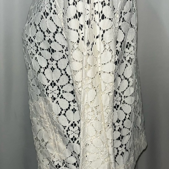 Lace Jacket - Picture 4 of 4